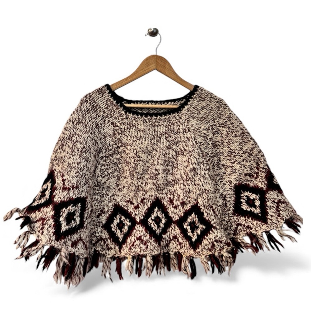 Handmade Chunky Knit Fringe Poncho Southwest Diamond One Size